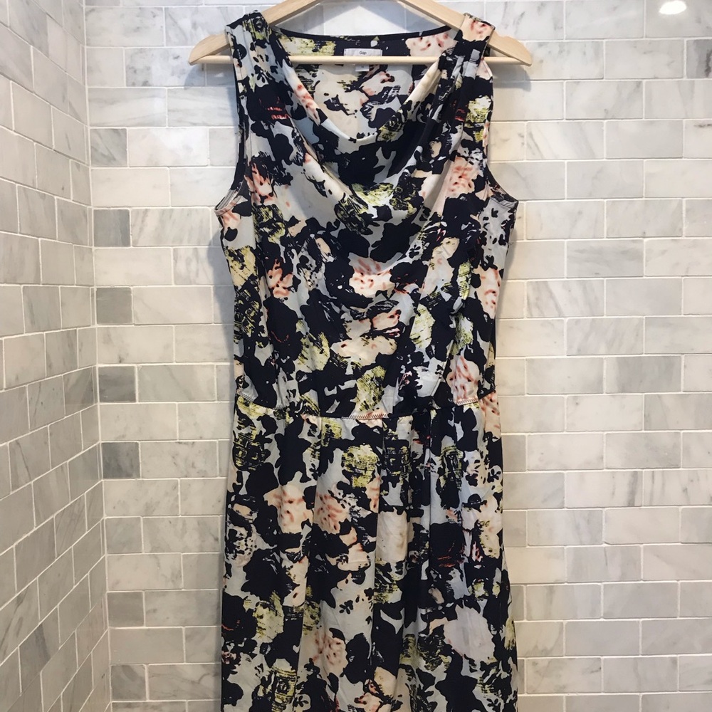 NWOT Gap Dress